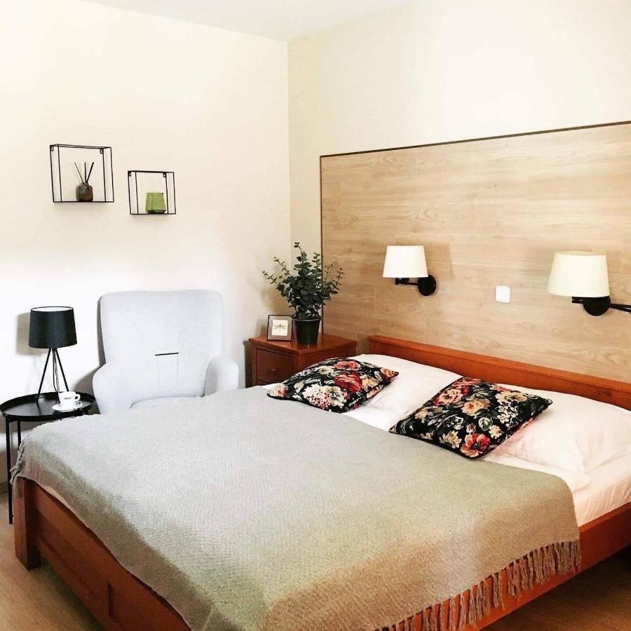 Hotel Posta Sobotka Luaran gambar