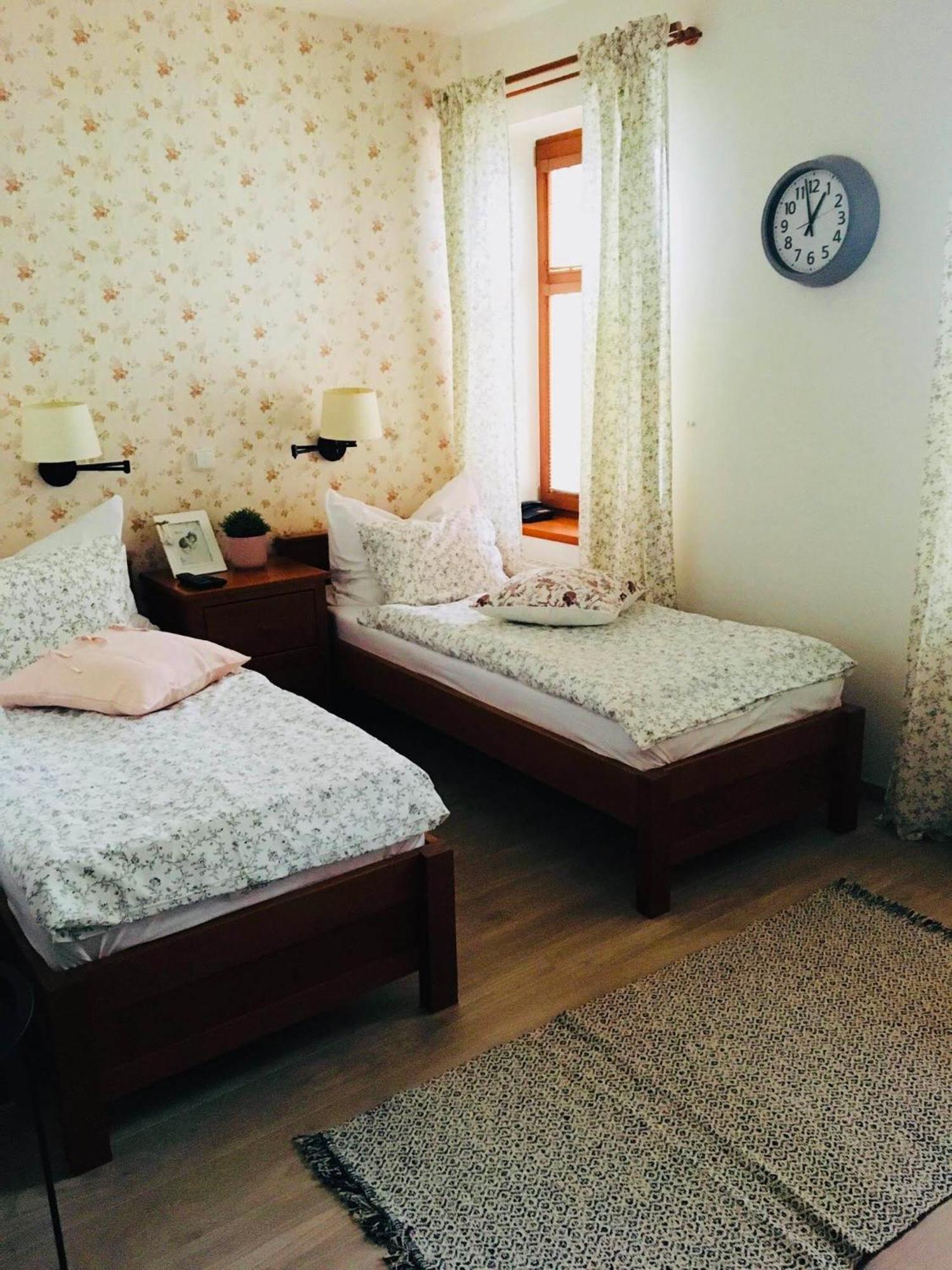 Hotel Posta Sobotka Luaran gambar